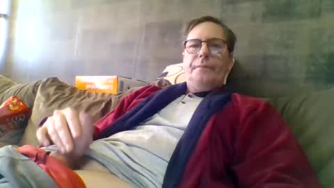 Snapshot of carlonebraska112233 chatting on February 8, 8:31 am carlonebraska112233 online show from February 8, 8:31 am