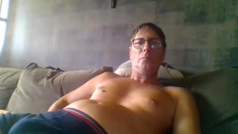 Snapshot of carlonebraska112233 chatting on September 12, 9:31 am carlonebraska112233 online show from September 12, 9:31 am