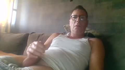 Snapshot of carlonebraska112233 chatting on October 19, 6:14 am carlonebraska112233 online show from October 19, 6:14 am