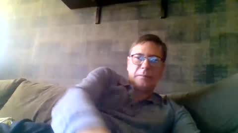 Snapshot of carlonebraska112233 chatting on March 13, 9:05 am carlonebraska112233 online show from March 13, 9:05 am