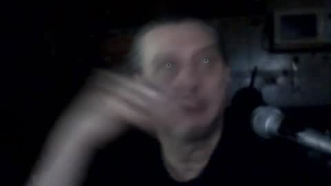 Snapshot of carlos712009 chatting on June 22, 7:05 am carlos712009 online show from June 22, 7:05 am