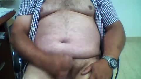 Snapshot of carlos8711 chatting on July 8, 12:20 pm carlos8711 online show from July 8, 12:20 pm