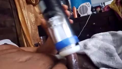 Carlos online show from February 19, 10:00 am