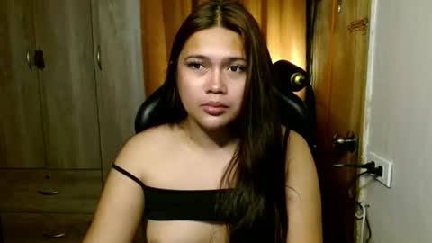 Snapshot of carlota_edwards chatting on November 18, 1:22 am Carla online show from November 18, 1:22 am