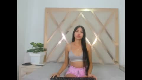 carlotaasm online show from March 27, 5:02 am