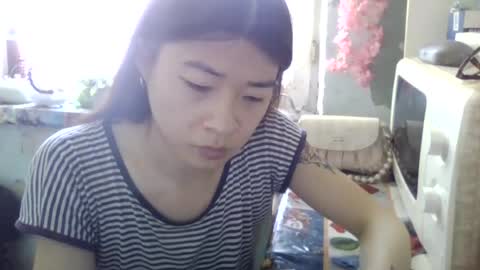 Snapshot of carlyjoy chatting on June 23, 9:40 am CarlyJoy online show from June 23, 9:40 am
