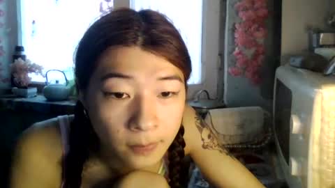 Snapshot of carlyjoy chatting on June 26, 2:54 pm CarlyJoy online show from June 26, 2:54 pm