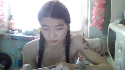 Snapshot of carlyjoy chatting on June 27, 8:30 am CarlyJoy online show from June 27, 8:30 am