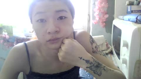 Snapshot of carlyjoy chatting on August 8, 10:17 am CarlyJoy online show from August 8, 10:17 am