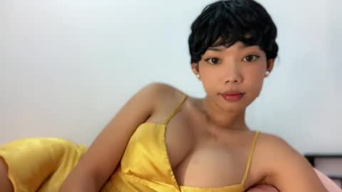 carmela online show from August 4, 2:15 am