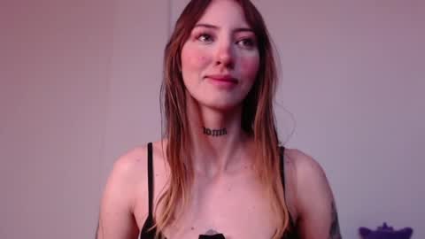 carmennrusso online show from May 5, 11:07 am