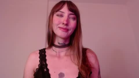 carmennrusso online show from May 29, 6:28 pm