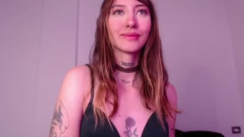 carmennrusso online show from June 1, 8:54 pm