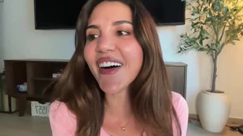 Your fav goddess online show from November 4, 5:28 am