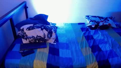 Snapshot of carmillaross chatting on December 13, 7:53 pm CARMILLA ROSS online show from December 13, 7:53 pm