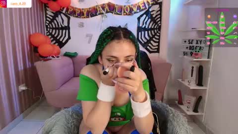 Caro Fisher online show from October 31, 12:50 pm