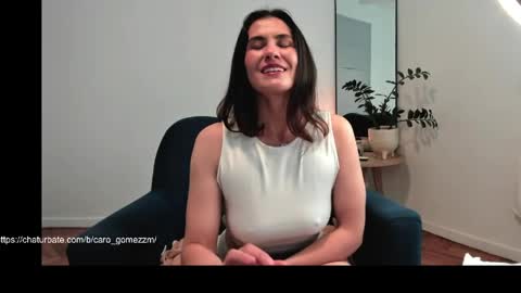 Snapshot of caro_gomezzm chatting on May 27, 5:54 pm carolina online show from May 27, 5:54 pm