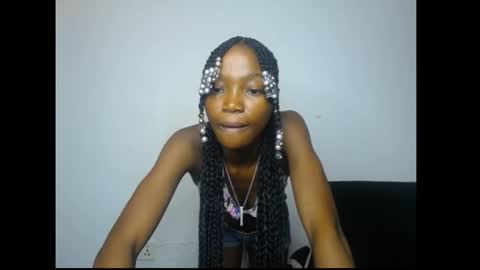 Snapshot of carobaby8 chatting on May 3, 6:08 am caroline online show from May 3, 6:08 am
