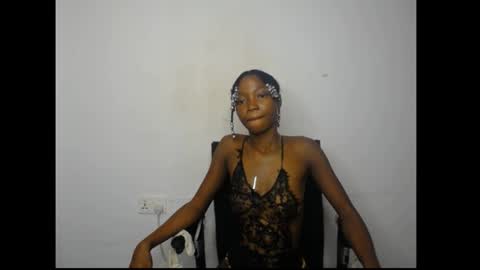 Snapshot of carobaby8 chatting on May 10, 6:18 am caroline online show from May 10, 6:18 am