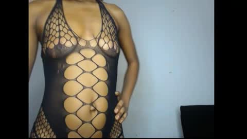 Snapshot of carobaby8 chatting on June 7, 4:05 am caroline online show from June 7, 4:05 am