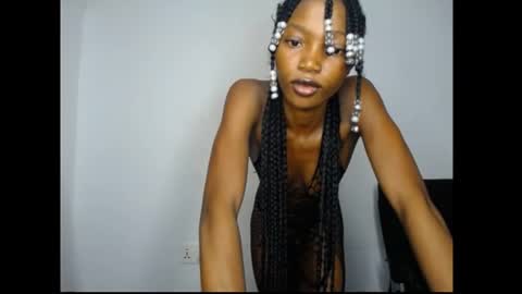 Snapshot of carobaby8 chatting on June 12, 4:44 am caroline online show from June 12, 4:44 am