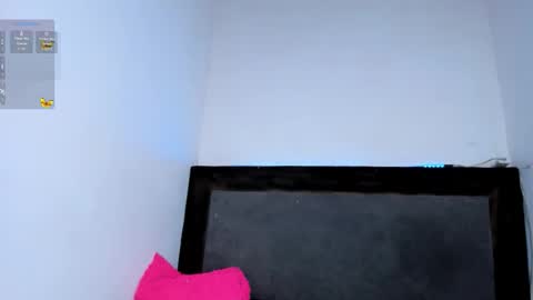 Snapshot of carol100597 chatting on October 5, 11:24 pm karol online show from October 5, 11:24 pm