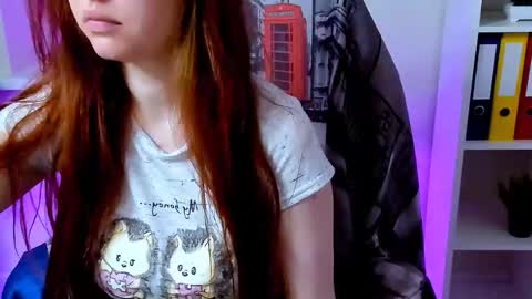 Snapshot of carol_carmen chatting on October 8, 9:56 pm Carol online show from October 8, 9:56 pm