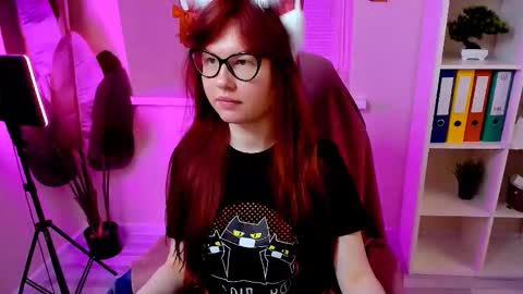 Snapshot of carol_carmen chatting on November 23, 11:59 pm Carol online show from November 23, 11:59 pm