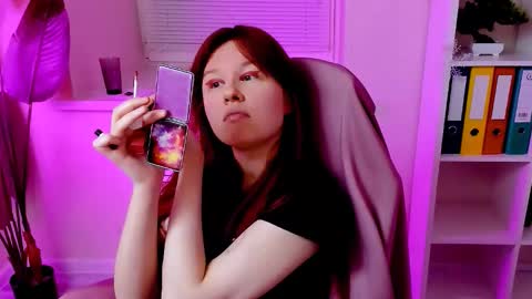 Snapshot of carol_carmen chatting on December 13, 11:43 pm Carol online show from December 13, 11:43 pm