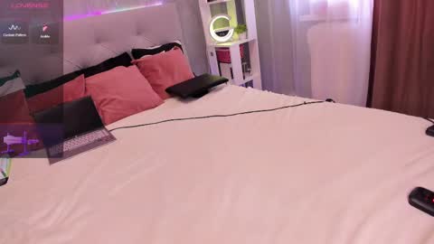 carol_may_ online show from February 23, 4:39 am