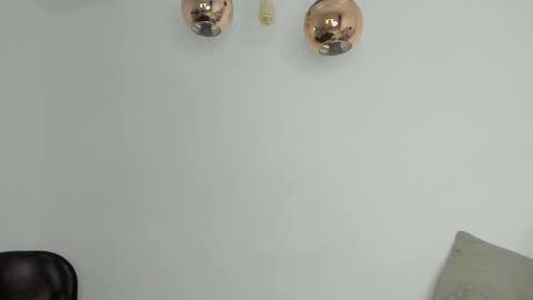 Snapshot of carolay759687 chatting on January 18, 11:43 am carolay759687 online show from January 18, 11:43 am