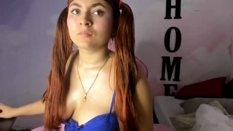 Snapshot of carolay759687 chatting on February 10, 6:20 am carolay759687 online show from February 10, 6:20 am