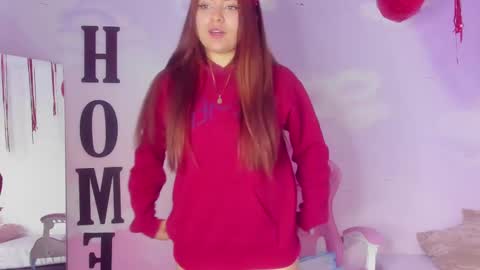 Snapshot of carolay759687 chatting on March 1, 4:47 am carolay759687 online show from March 1, 4:47 am