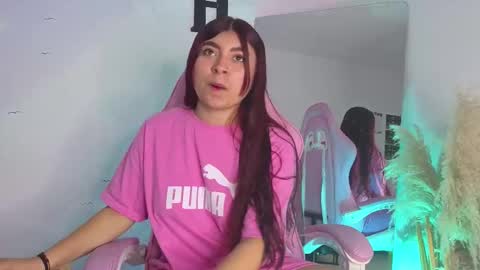 Snapshot of carolay759687 chatting on September 19, 2:57 am carolay759687 online show from September 19, 2:57 am