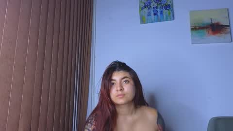 Snapshot of carolay759687 chatting on November 18, 7:57 am carolay759687 online show from November 18, 7:57 am