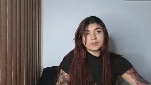 Snapshot of carolay759687 chatting on November 29, 5:21 am carolay759687 online show from November 29, 5:21 am