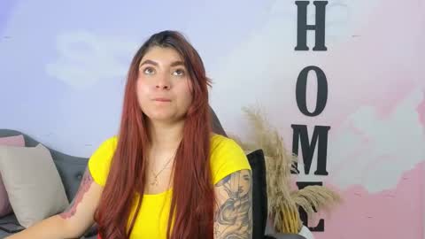 Snapshot of carolay759687 chatting on December 16, 3:00 am carolay759687 online show from December 16, 3:00 am