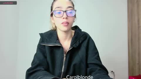 Snapshot of carolblonde chatting on March 6, 1:05 am Char online show from March 6, 1:05 am