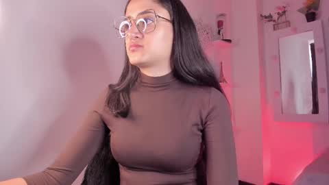 Snapshot of caroliine__ chatting on September 24, 5:16 pm Caroline online show from September 24, 5:16 pm