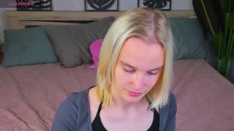 Carol online show from September 25, 8:40 am