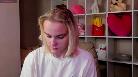 Carol online show from October 14, 9:54 am