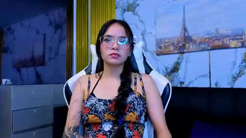 Snapshot of carolina23_pm chatting on July 18, 1:32 am carolina23_pm online show from July 18, 1:32 am