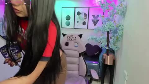 CAROLINA.  online show from June 24, 12:26 pm