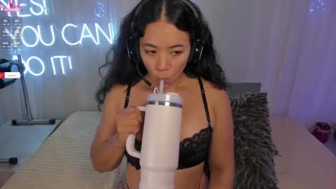 Snapshot of carolina_gaita chatting on February 19, 2:01 pm carolina_gaita online show from February 19, 2:01 pm