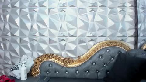 Angie Carolina online show from February 23, 7:00 pm