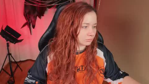 Snapshot of carolina_winter chatting on November 4, 6:01 am Mira online show from November 4, 6:01 am