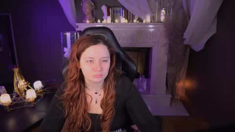 Snapshot of carolina_winter chatting on November 26, 12:17 pm Mira online show from November 26, 12:17 pm