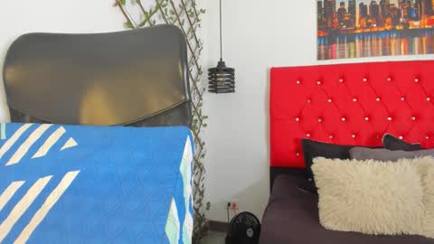 Carolina online show from December 1, 3:17 pm