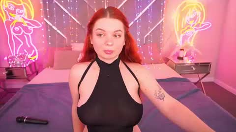 Snapshot of carolinadia chatting on June 14, 8:00 pm carolinadia online show from June 14, 8:00 pm