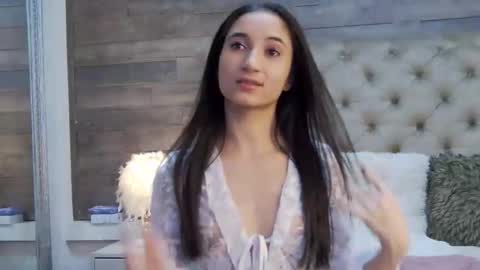 Snapshot of carolinahart chatting on November 12, 9:47 pm carolinahart online show from November 12, 9:47 pm